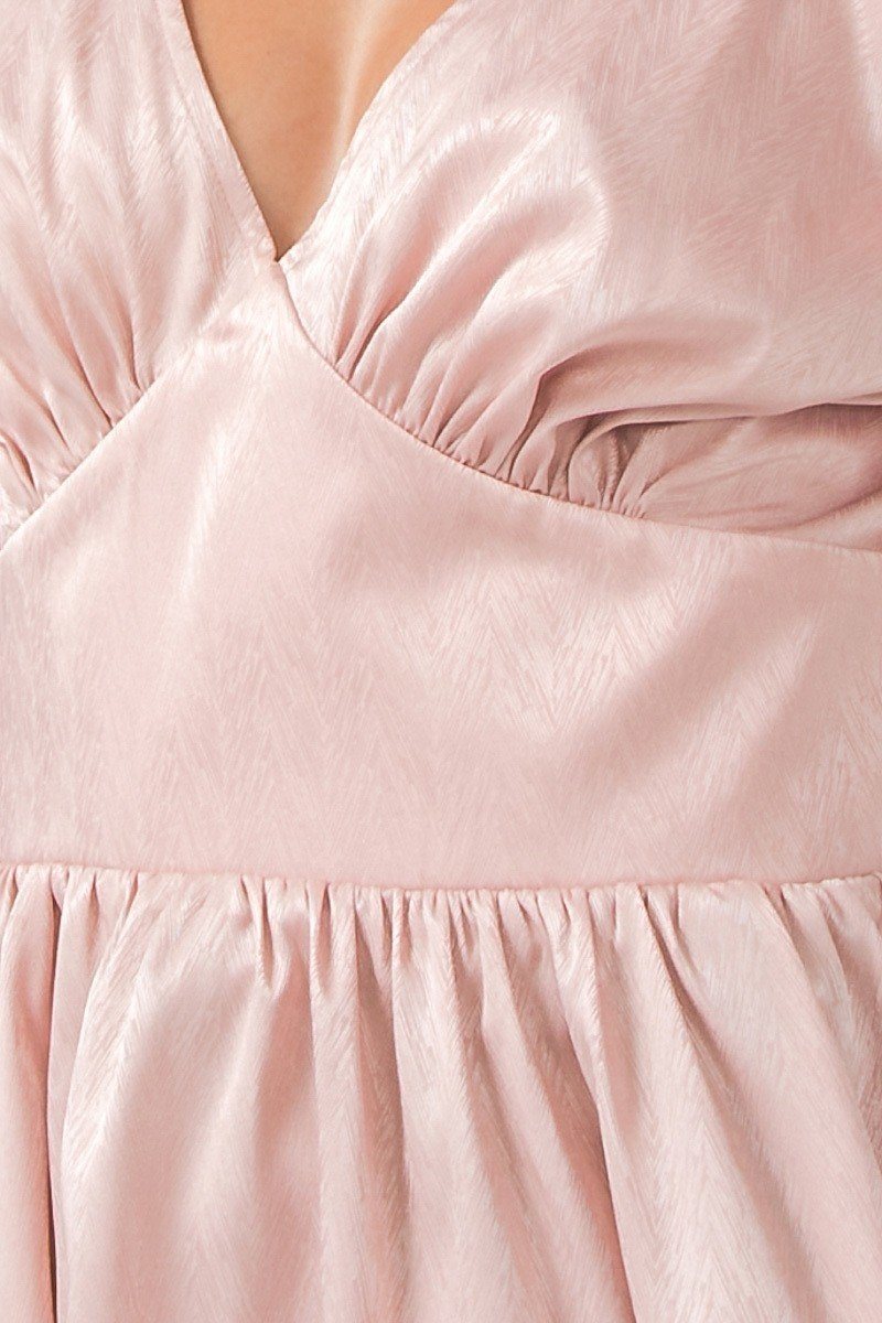 Fashionista Blush Solid Sateen Top