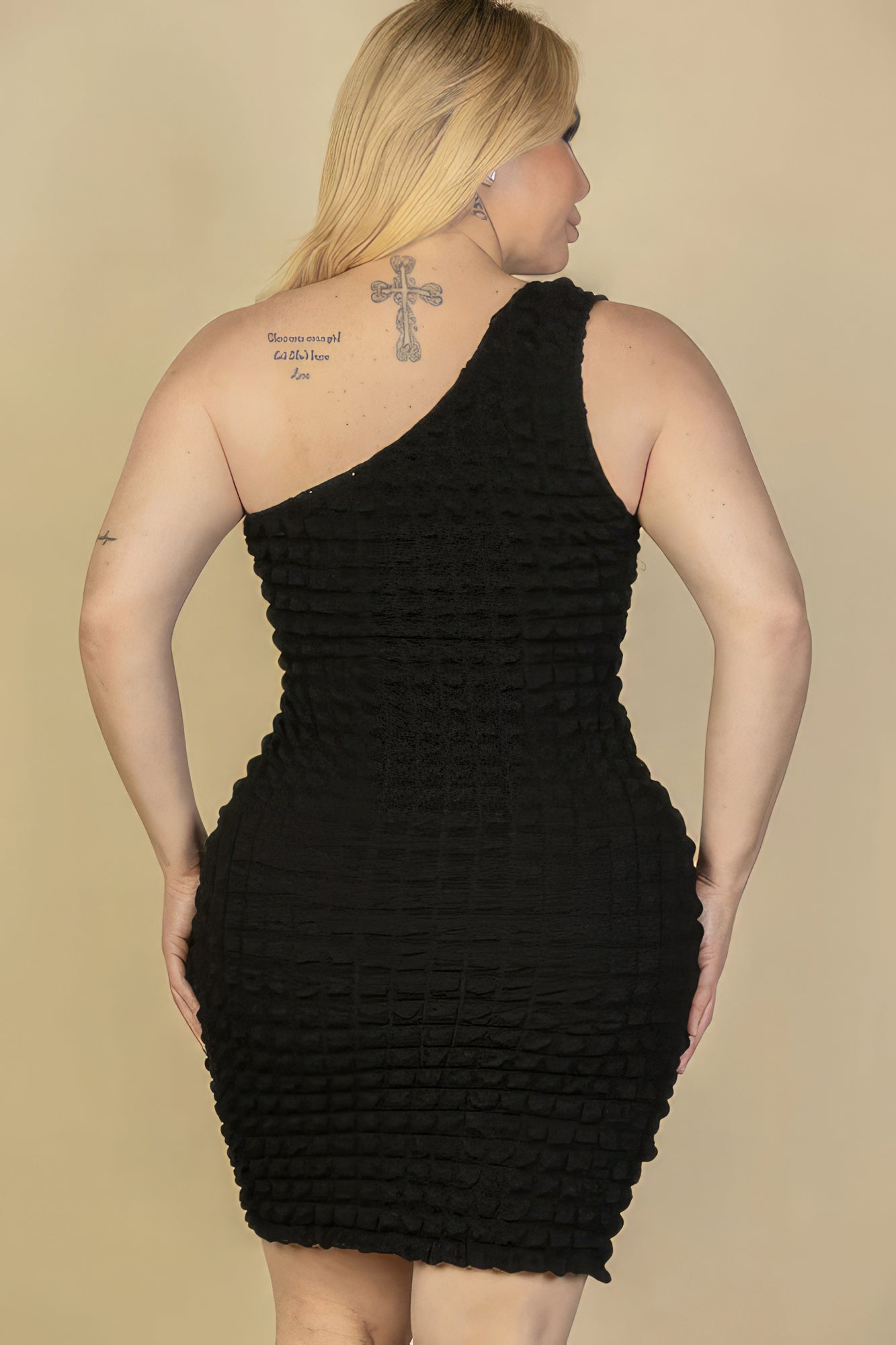 Fashionista Plus Size Bubble Fabric Bodycon Dress